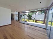 CASA EN LA 6a SECCIÓN, LOMAS VERDES