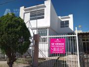 CASA EN LA COLONIA LOMA DORADA