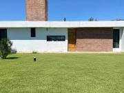 CASA EN LA COLONIA TIROLESA 3 DORMI AMPLIO LOTE