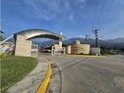 CASA EN LA CUMACA, SAN DIEGO. CONJUNTO PIE DE MONTE...