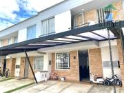 Casa en La Hojarasca