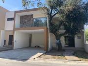 Casa en La Joya Residencial