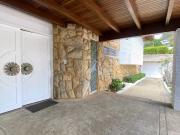 Casa en La Lagunita 2000m2 T / 735 m2 C. PY