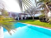 Casa en LA PLANICIE 1era. ETAPA, moderna, minimalista