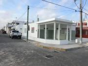| Casa en la playa a unos metros del malecón de Progreso |
