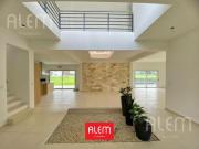 Casa en La Providencia, Canning