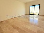 Casa en La Reserva 4 recámaras, roof garden y cuarto de...