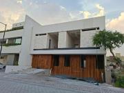 Casa en La Vista Residencial