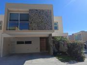 Casa en La Vista Residencial, Priv. Rivalta Querétaro