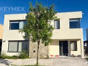 Casa en Lagoon Pilar