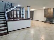 Casa en Las Alamedas – Amplia y Funcional