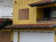 CASA EN LAS AMIMAS XALAPA a un costado del CLUB BRITANIA