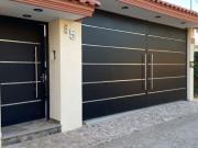 Casa en Las guilas: amplitud, seguridad y plusvalía...