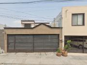 Casa en Las Puentes San Nicolas de los Garza Nuevo León