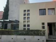 Casa en loma florida