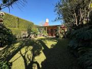 Casa en Loma Hermosa, 4 amb, cochera y Parque
