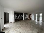 Casa en Lomas de Angelopolis 4