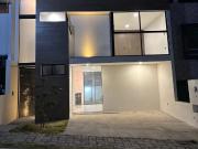 Casa en Lomas de Angelópolis Cascata, 3 recamaras,...