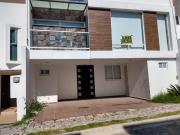 Casa en Lomas de Angelópolis, Parque Campeche