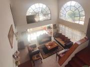 Casa en Lomas de Cocoyoc con Alberca y Acceso a Servicios