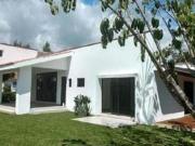 CASA EN LOMAS DE COCOYOC, OPORTUNIDAD!