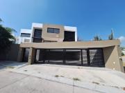 Casa en Lomas de Gran Jard?n con 4 Rec?maras con Ba?o,...