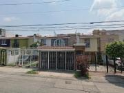 CASA EN LOMAS DE INDEPENDENCIA EN REMATE