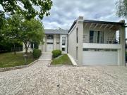 Casa en Lomas de la Carolina 3 dormitorios