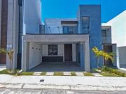 Casa en Lomas del Dorado, Boca del Río, Ver