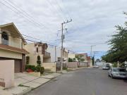 Casa en Lomas La Salle II