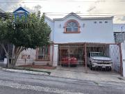 Casa en Lomas Universidad