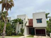 casa en los canales de puerto Cancún