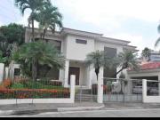 Casa en Los Olivos 3 en venta