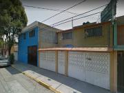 CASA EN LOS REYES TLALNEPANTLA
