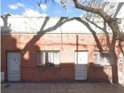 Casa en Lote Propio Irregular a Reciclar Parque...