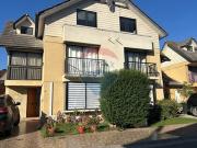 Casa en Maipú, 4D 3B, piscina y quincho