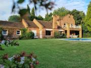 Casa en Martindale C.C