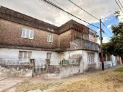 Casa en Venta, esquina a reciclar, Barrio Matheu, Zona...