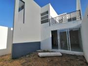 Casa en Mayorazgo del Valle con 3 Rec?maras, una en...