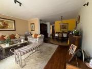 Casa En Miraflores 360 m², Terraza, Cochera y Jardín,...