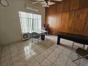 Casa en Mitras Centro