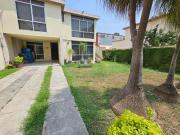 CASA EN MITRAS SUR USO DE SUELO MULTIFAMILIAR