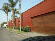 CASA EN MONTERRICO DE 1,828 m2 EN URB. EL CORTIJO