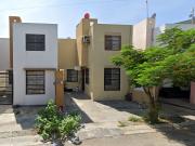 CASA EN NAPOLES, SANTALUZ GARL. ESCOBEDO, NUEVO LEON....