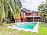 Casa en Nautico Escobar 5 Ambientes