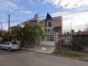 VENDE CASA A TERMINAR CON OFICINAS