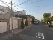 Casa en Nezahualcóyotl en Remate Bancario cerca de Plaza...