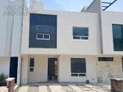 CASA EN OBRA BLANCA EN FUENTES DE SAN JOSE, SAN MATEO...