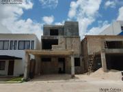 Casa en obra gris en Aqua by Cumbres