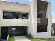 Casa en obra gris, en el fraccionamiento Grand Vila 4